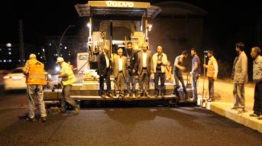 Başkan Arslan, Asfalt &Ccedil;alışmalarını Denetledi