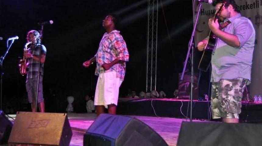 S&uuml;tl&uuml; Kakao&rsquo;dan Sıra Dışı Konser