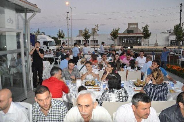 &Ccedil;orlu Medya Mensupları Derneği&rsquo;nden &Ouml;rnek Hareket 1