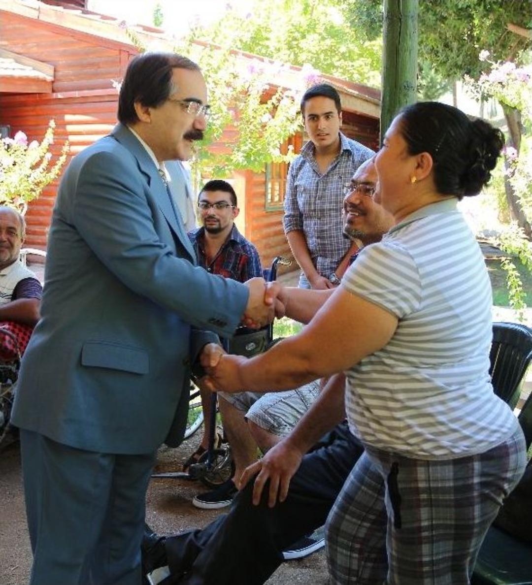 İl &Ouml;zel İdaresi&rsquo;nden 17 Ak&uuml;l&uuml; Sandalye Daha