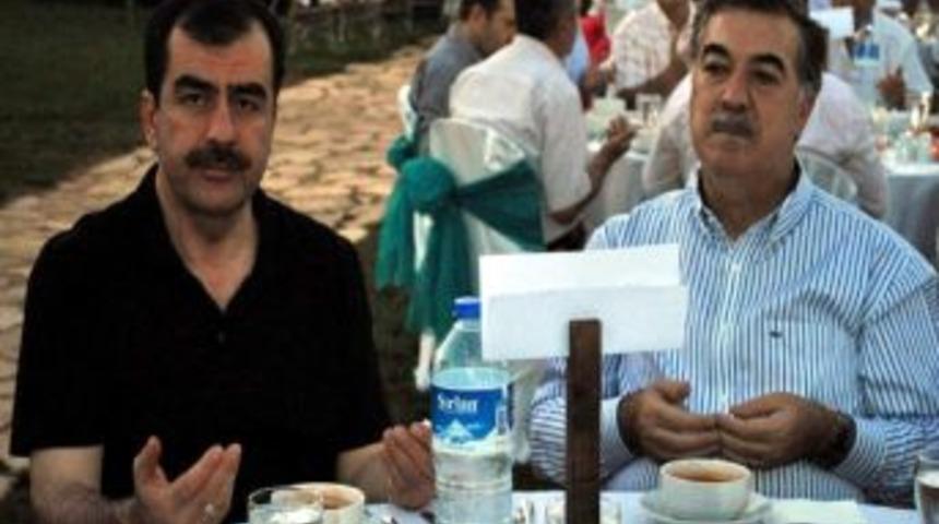 Ak Parti'li Erdem'den Vali Al'a Duygusal Veda