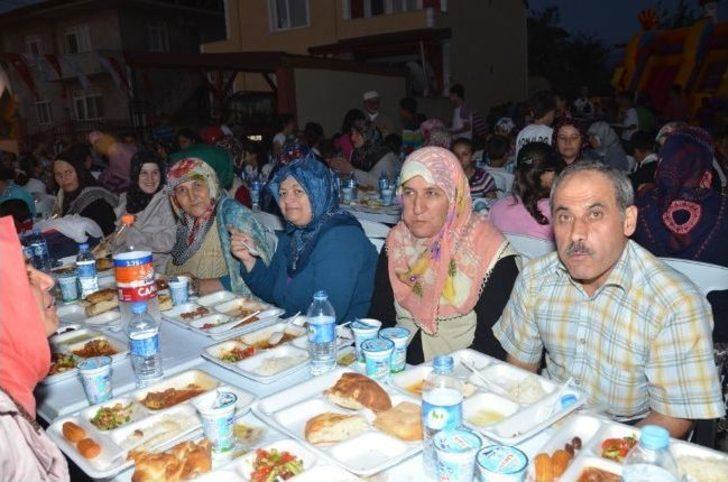 Kartepe’de Dostluk Sofrası Yeşilkent’te Kuruldu G5