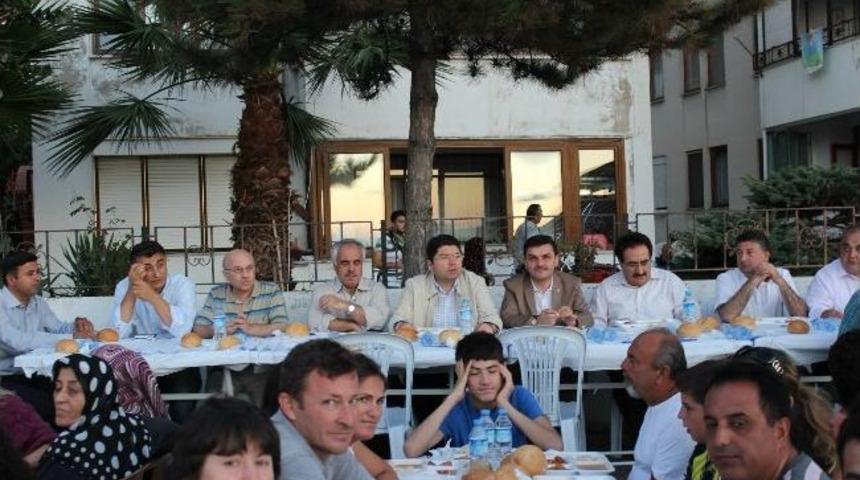 Milletvekili Tun&ccedil; İnkum&rsquo;da Sokak İftarına Katıldı