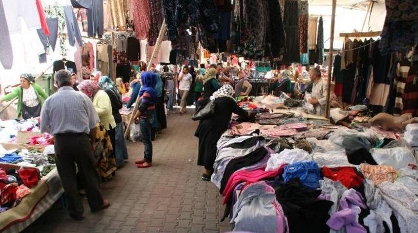 Devrek Pazarında Ramazan Bayramı Bereketi