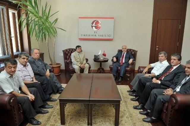 Esip &Uuml;yelerinden Vali Tuna&rsquo;ya Ziyaret 1