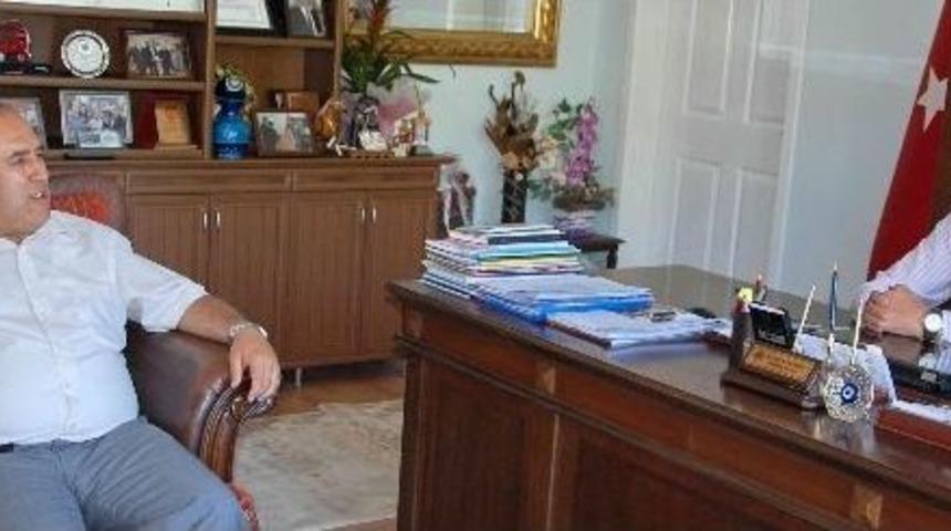 Kaymakam &Uuml;nal&rsquo;dan Başkan Karahan&rsquo;a Veda Ziyareti