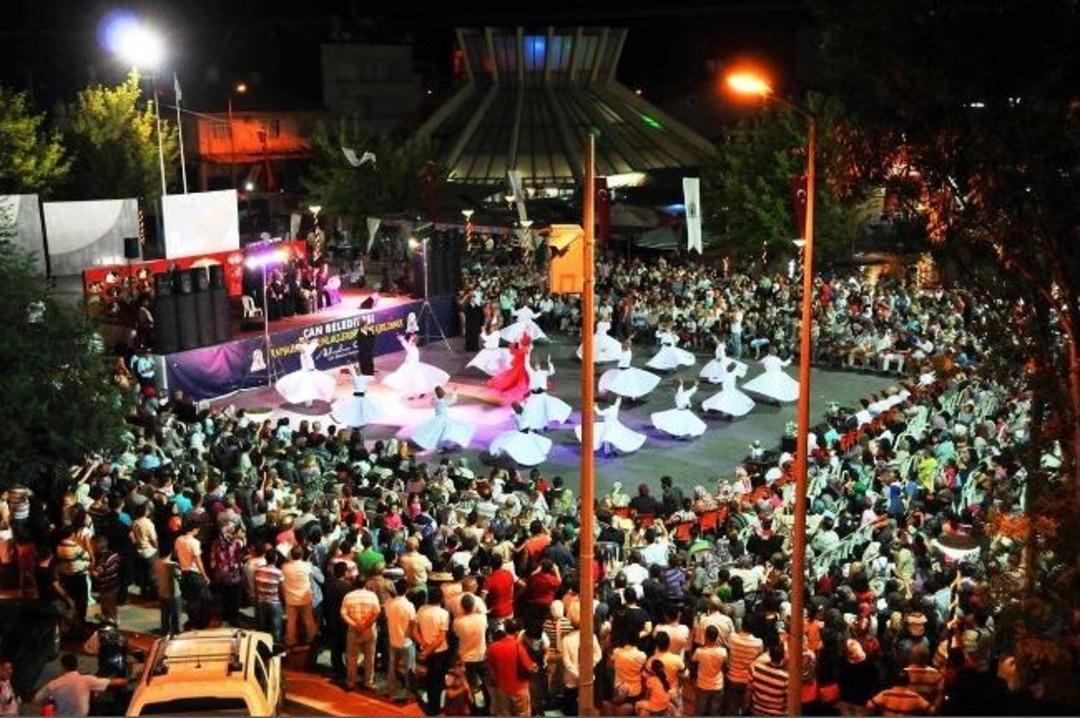 &Ccedil;an&rsquo;da B&uuml;y&uuml;leyici Sema G&ouml;sterisi