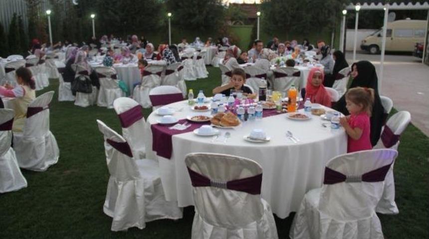 Başkan Yazıcı İl&ccedil;enin T&uuml;m İmamlarını İftarda Ağırladı