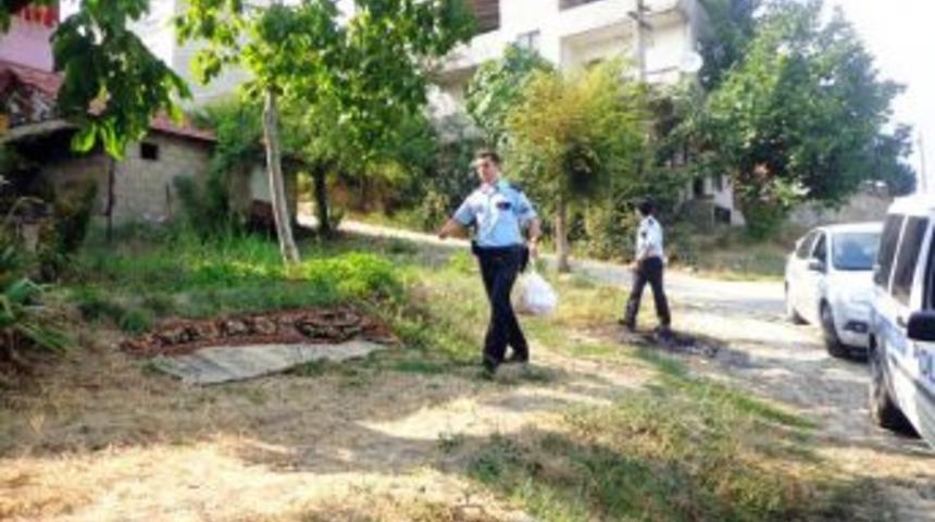 Polis, Kendi Arasında Para Toplayarak Ramazan Yardım Paketi Dağıttı