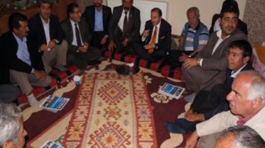 Muhtarlardan K&uuml;&ccedil;&uuml;kler'e Destek Yemeği