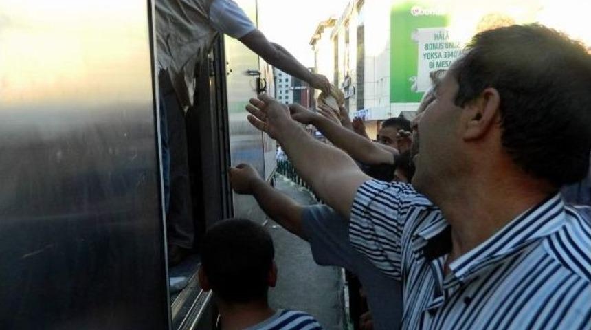 Suriye&rsquo;ye Mobil Fırın