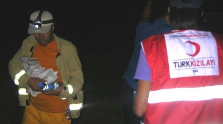 Urla Kızılay Şubesi, Urla'da &Ccedil;ıkan Yangında Kumanya Dağıttı