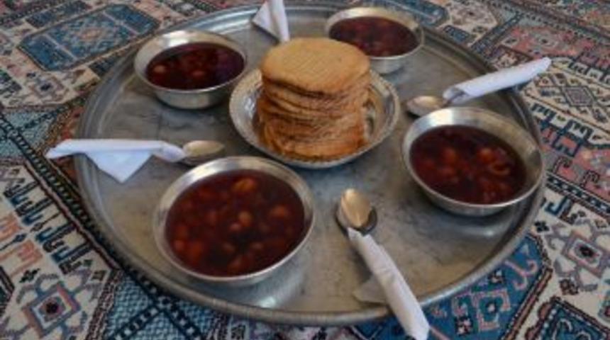 Kahramanmaraşlıların Vazge&ccedil;emediği 2 Lezzet: &Ccedil;&ouml;rek Ve Hoşaf