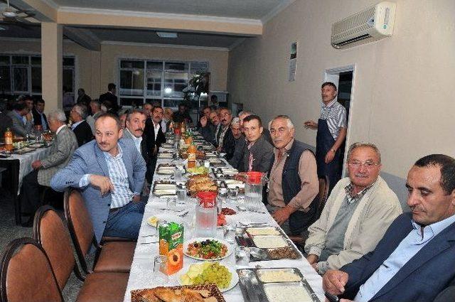 Devlet-millet Özel İdarenin İftarında Buluştu 1