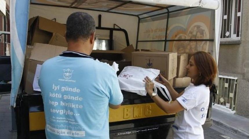 Bayramlıklar Konak Belediyesi'nden