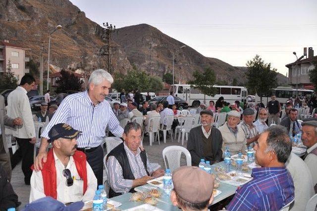 Milletvekili Can Ve Başkan Sakallı İnönü'de Vatandaşlarla Buluştu