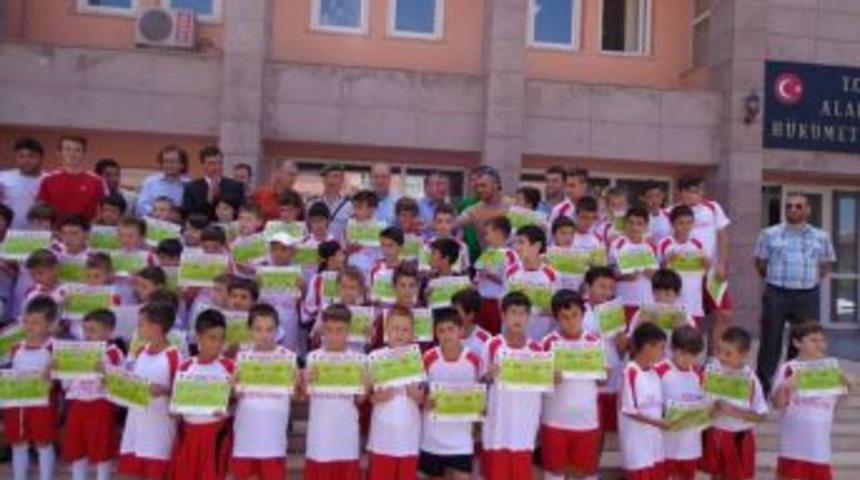 Yaz Futbol Okulu sona Erdi