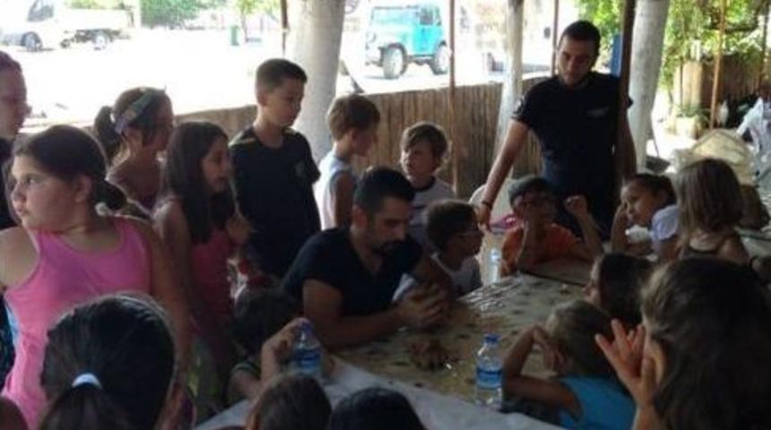 &Ccedil;anakkale Belediyesi Ve &Ccedil;asiad&lsquo;dan &Ccedil;ocuklara Yaz Kampı