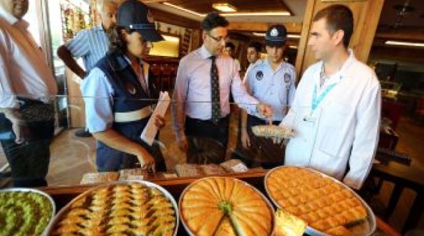 Tatlı Satan Işyerlerine Bayram Denetimi