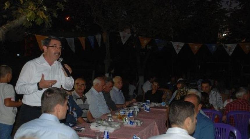 Karabiga Ak Parti Teşilatından İftar Yemeği