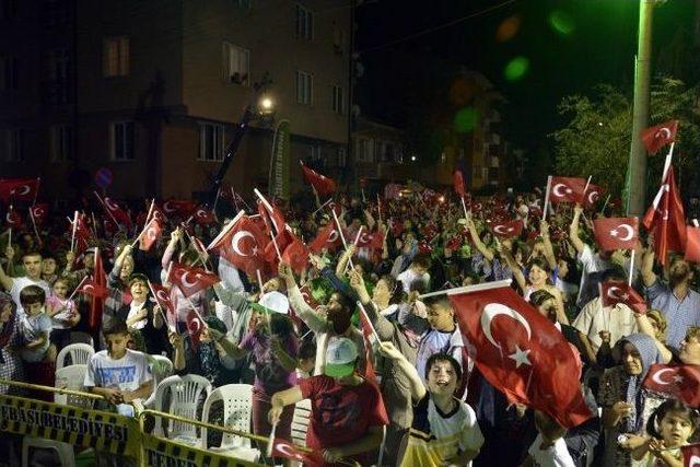 Tepebaşı Belediyesi&rsquo;nin Sokak İftarları 1