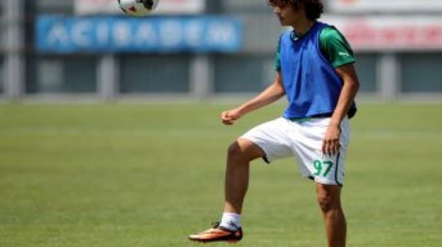 Bursaspor, Vojvodina Hazırlıklarını S&uuml;rd&uuml;r&uuml;yor