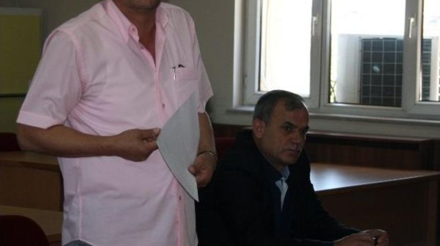 D&uuml;zce İgm&rsquo;de Asfalt Tartışmalara Neden Oldu