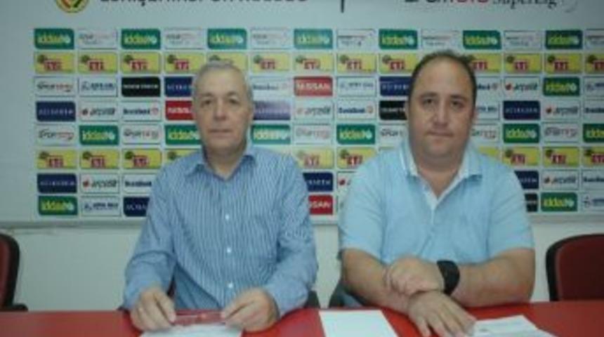 Eskişehir&rsquo;de T&uuml;rk D&uuml;nyası Futbol Ş&ouml;leni