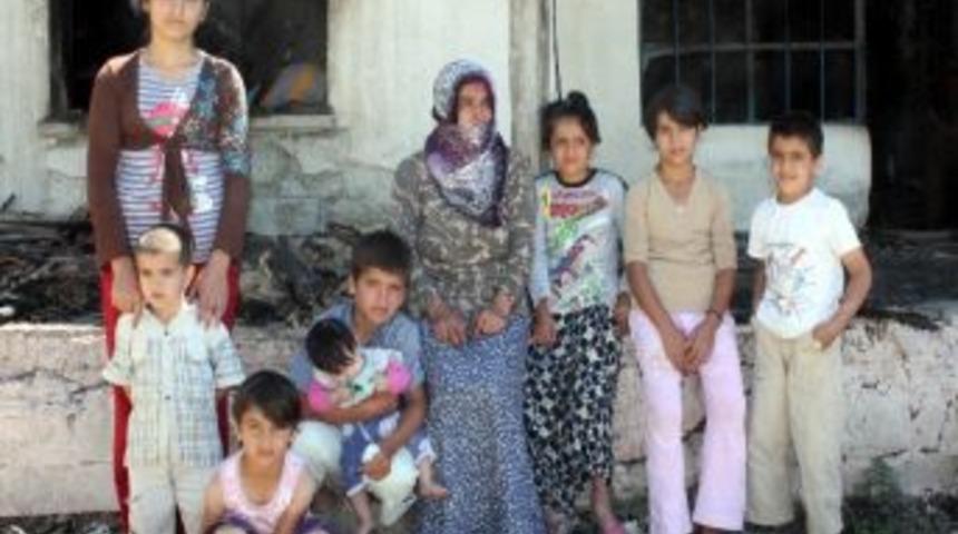 Bayrama Yeni Evlerinde Girecekler