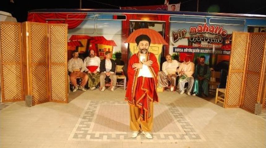 Gemlik&rsquo;te Tiyatro Coşkusu