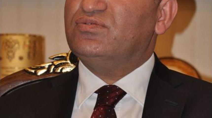 Bozdağ: T&uuml;rkiye, B&uuml;y&uuml;k Bir Demokrasi Ve Hukuk Sınavından Ge&ccedil;ti