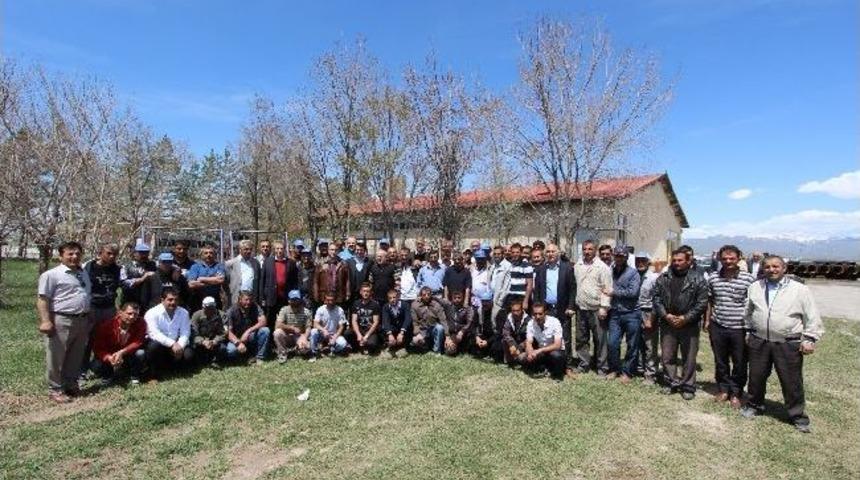 Aziziye Belediyesi&rsquo;nde &Ccedil;ifte Bayram