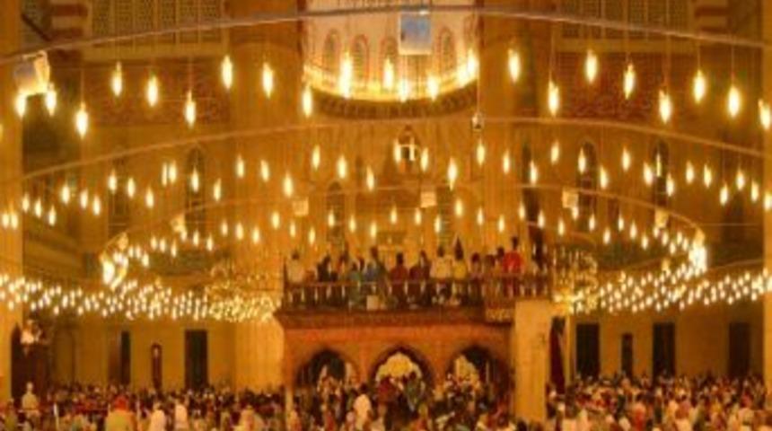 Bayram Namazı Edirne'de 06.58'de Kılınacak