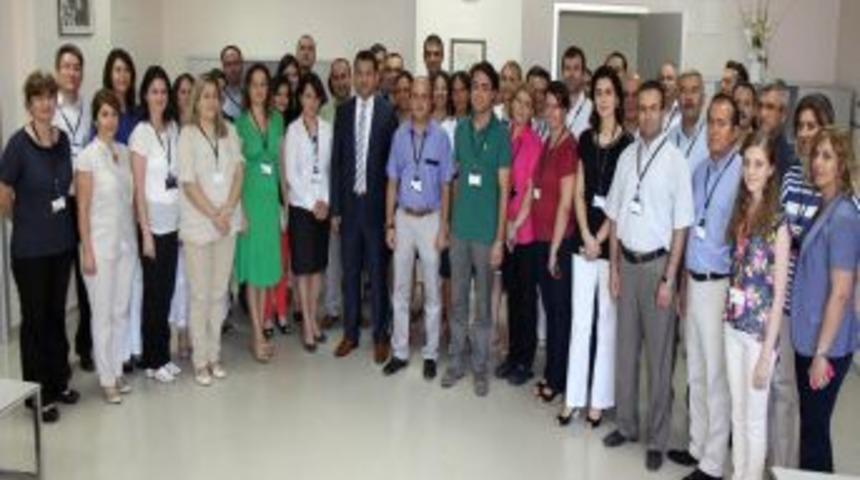 Akdeniz &Uuml;niversitesi Hastanesi Y&ouml;neticileri Bayramlaştı