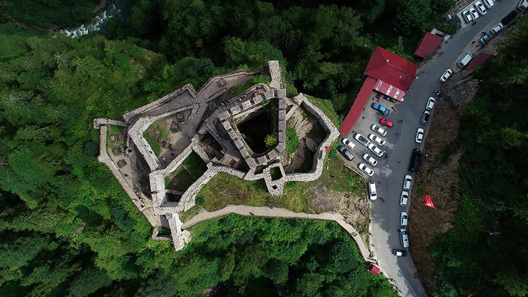 Zilkale turistlerin ilgi odağı oldu