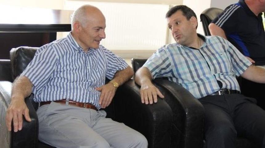 Mhp&rsquo;den Yılmaz&rsquo;a Destek Ziyareti