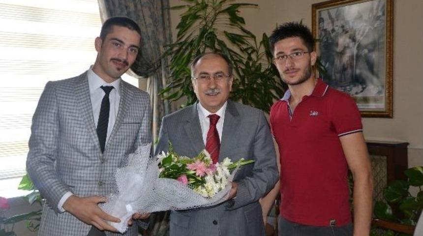 Manisa Valisi Savaş Konuklarını Ağırladı