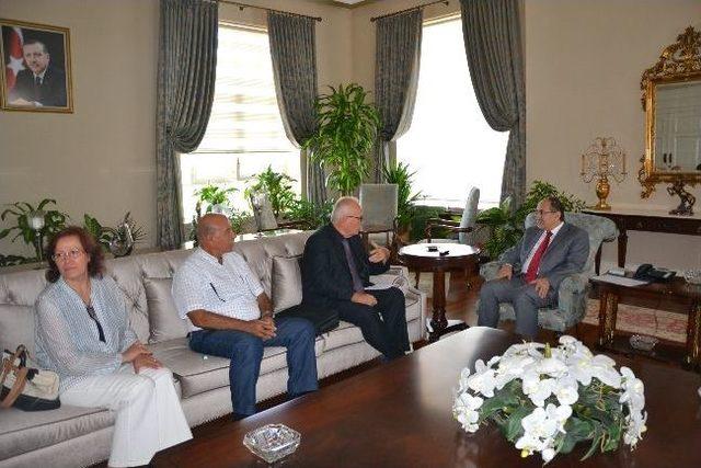 Manisa Valisi Savaş Konuklarını Ağırladı 2