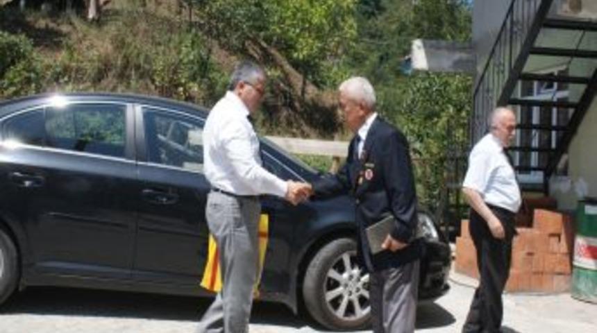 Şehit Aileleri Ve Gazilere Anlamlı Ziyaret