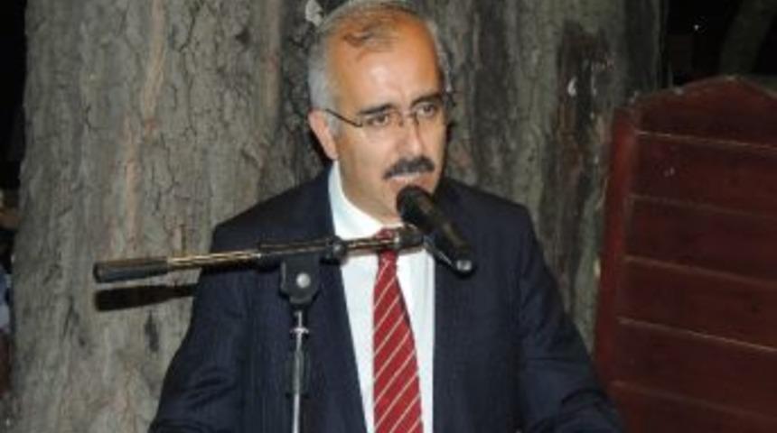 Vali Duruer: Bayramlarda, İnsani İlişkileri En &Uuml;st Seviyede Yaşanmalı