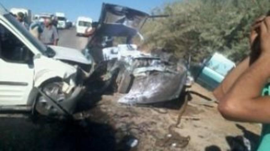 Yahyalı&rsquo;da Trafik Kazası: 1 &Ouml;l&uuml; 4 Yaralı