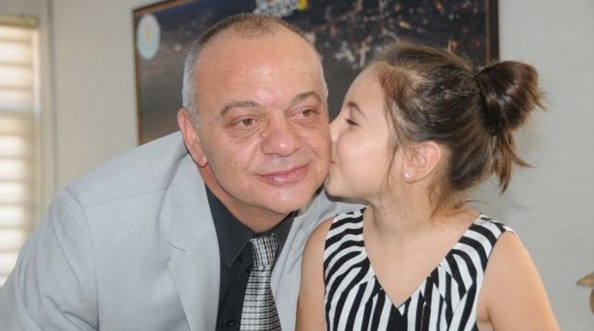 Manisa Belediyesi&rsquo;nde Bayram Coşkusu