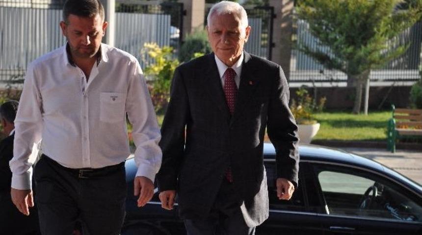 Haberal, Chp Genel Merkezi'ne Geldi