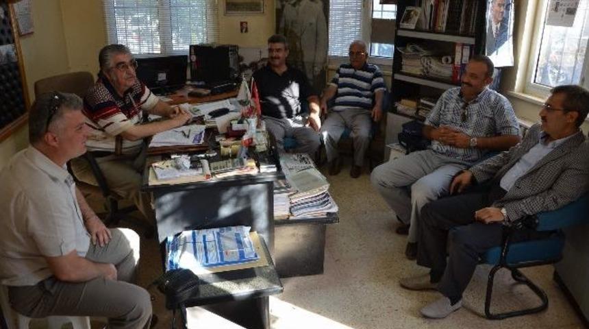 Kepek&ccedil;i, Zeytindalı Dergisini Ziyaret Etti