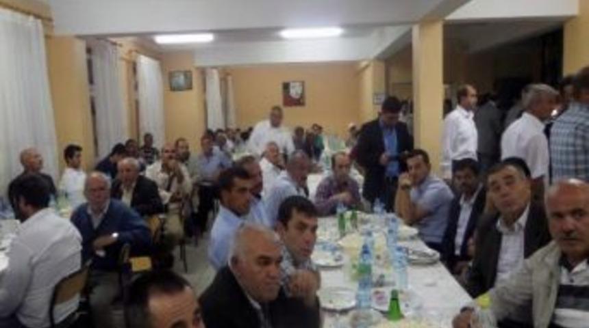 Ak Parti Kaman&rsquo;da İftarda Partilileri İle Buluştu