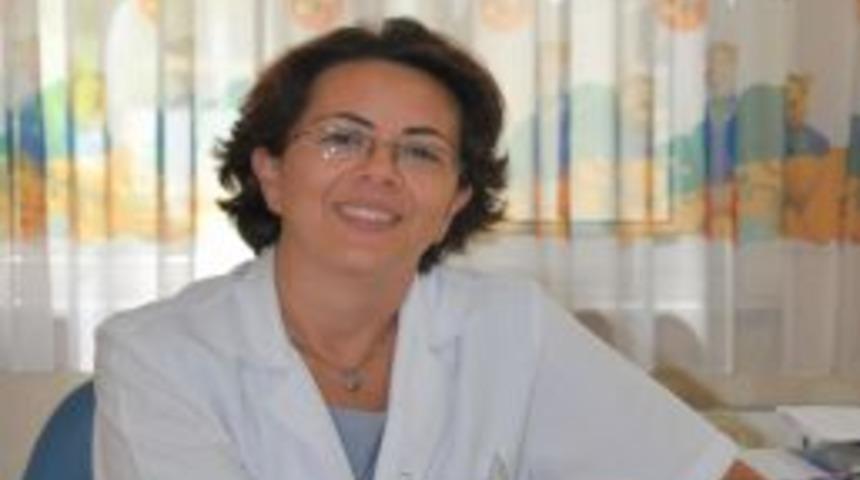 Bayramda &Ccedil;ocukların Aşırı Şeker Yemesine Dikkat