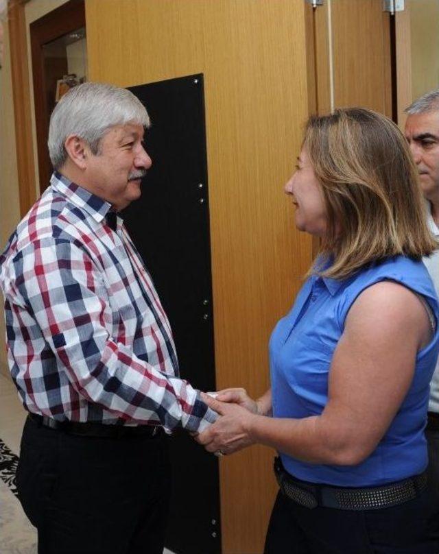 B&uuml;y&uuml;kşehir&rsquo;de İftar Ve Bayramlaşma 1