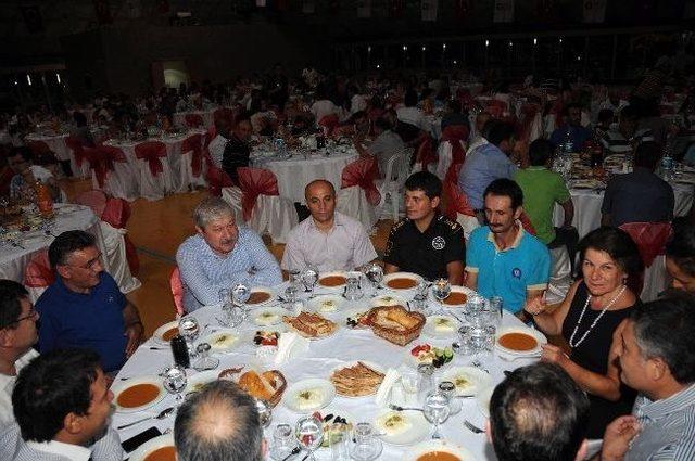 B&uuml;y&uuml;kşehir&rsquo;de İftar Ve Bayramlaşma 2