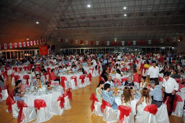 B&uuml;y&uuml;kşehir&rsquo;de Iftar Ve Bayramlaşma 2