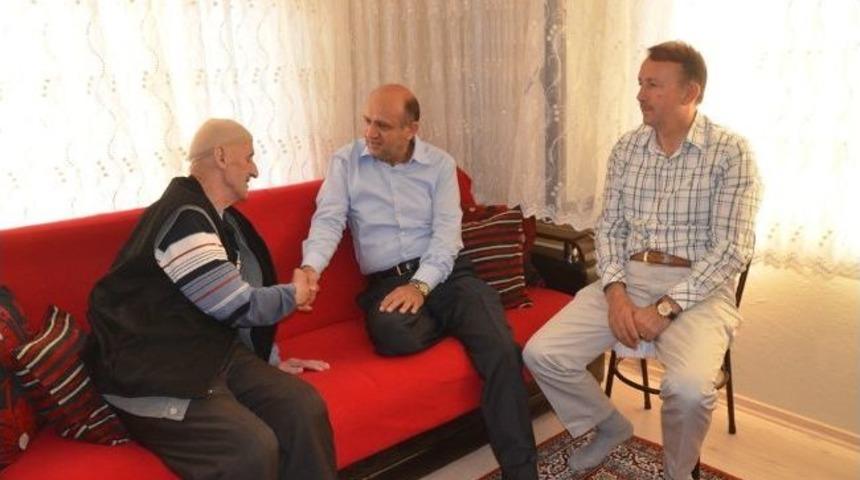 Milletvekili Işık Kartepe7de Temaslarda Bulundu